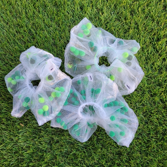 Orpomo Pompom Scruchies - Picture 1 of 11